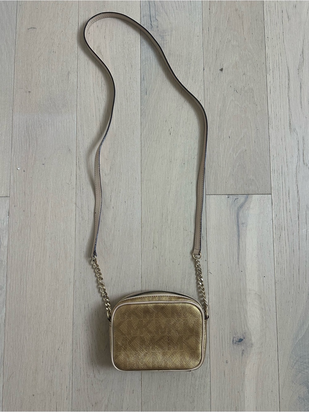 Michael Kors Crossbody Bag - Picture 3 of 4
